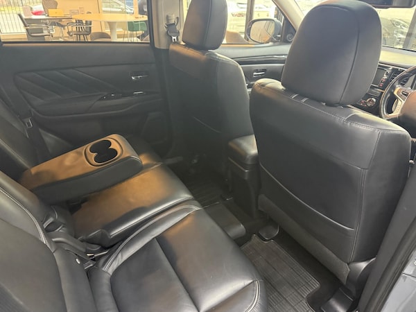 Used Mitsubishi Outlander 2016 for sale - 76317775: Photo 21