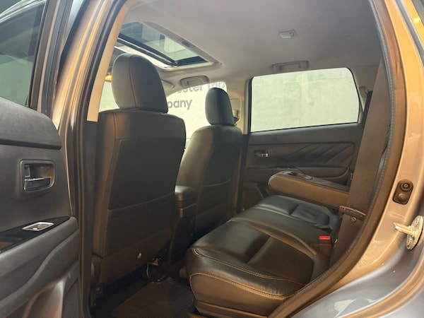 Used Mitsubishi Outlander 2016 for sale - 76317775: Photo 23