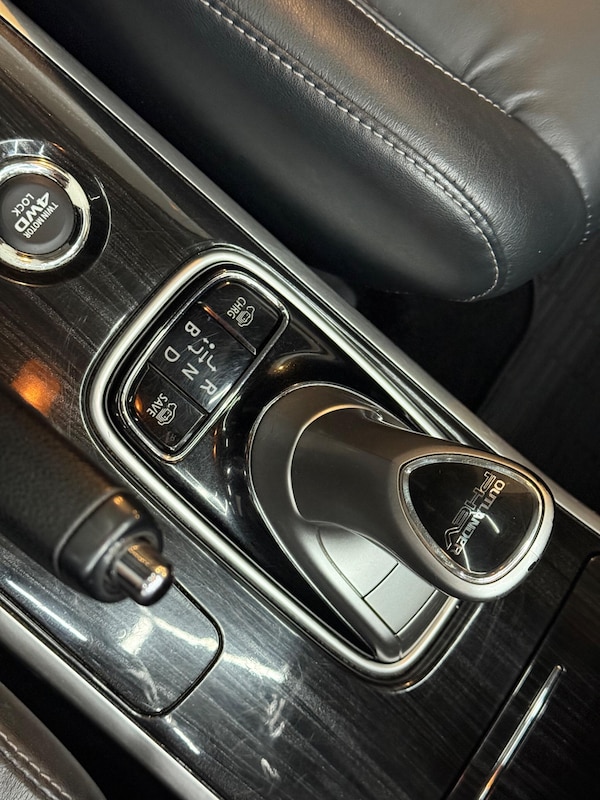 Used Mitsubishi Outlander 2016 for sale - 76317775: Photo 25