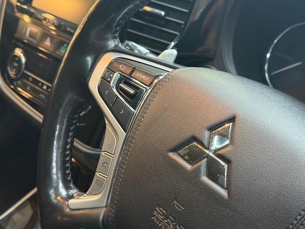 Used Mitsubishi Outlander 2016 for sale - 76317775: Photo 26