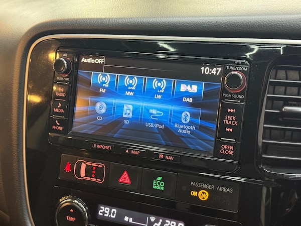 Used Mitsubishi Outlander 2016 for sale - 76317775: Photo 36