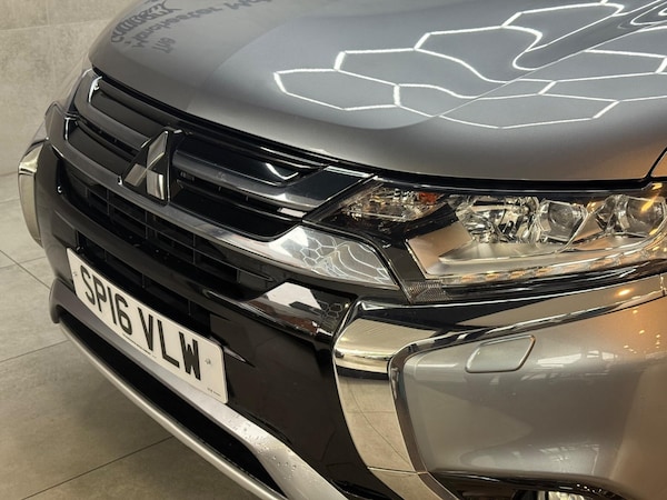 Used Mitsubishi Outlander 2016 for sale - 76317775: Photo 44