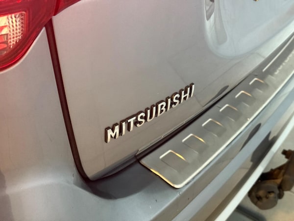 Used Mitsubishi Outlander 2016 for sale - 76317775: Photo 48