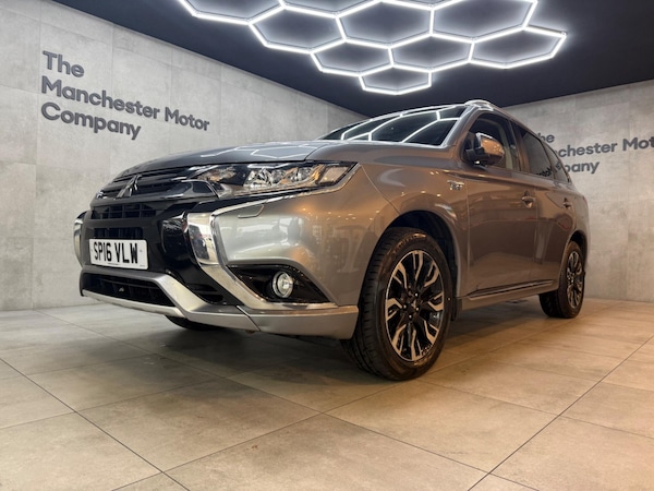 Used Mitsubishi Outlander 2016 for sale - 76317775: Photo 4