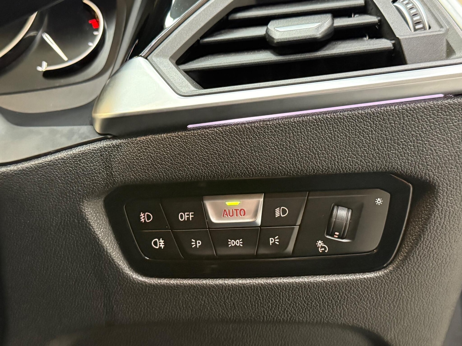 Used BMW 3 Series 2019 for sale - 76388625: Photo 26