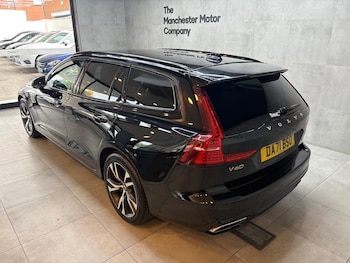 Used Volvo V60 2021 for sale - 79349027: Photo