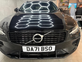 Used Volvo V60 2021 for sale - 79349027: Photo