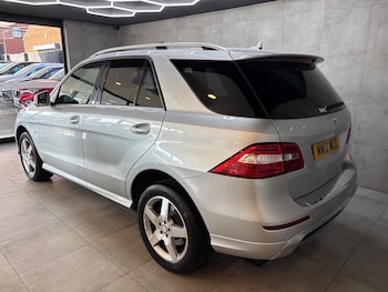 Used Mercedes-Benz M Class 2012 for sale - 78335559: Photo