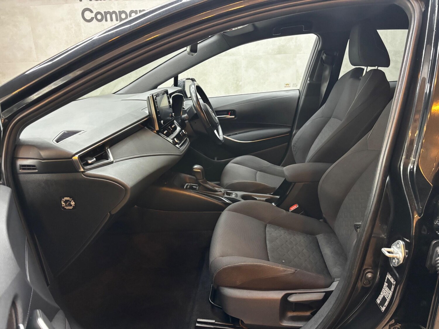 Used Toyota Corolla 2020 for sale - 78020485: Photo 42