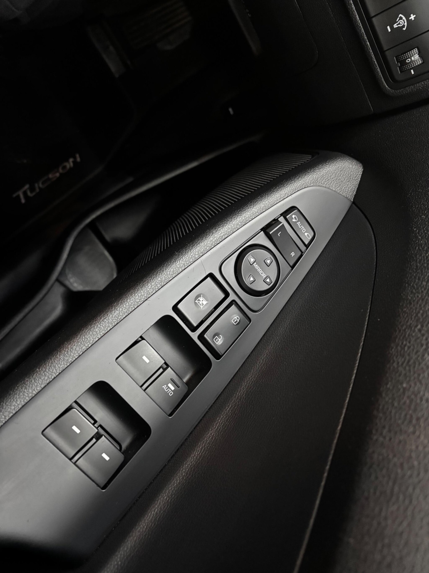 Used Hyundai TUCSON for sale - 78141585: Photo 25