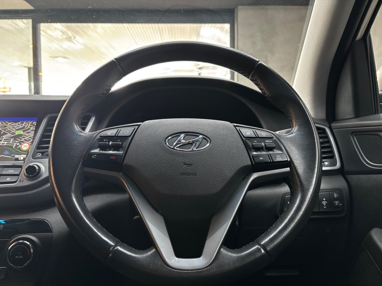Used Hyundai TUCSON for sale - 78141585: Photo 48