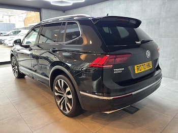 Used Volkswagen Tiguan Allspace 2020 for sale - 78636596: Photo
