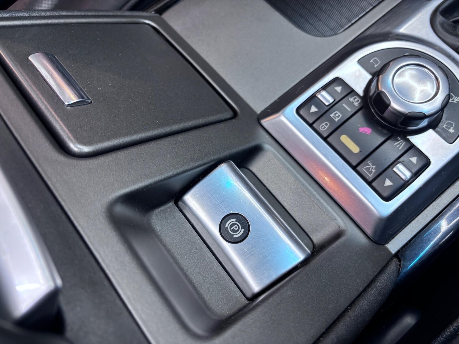 Used Land Rover Range Rover 2010 for sale - 77039832: Photo 69