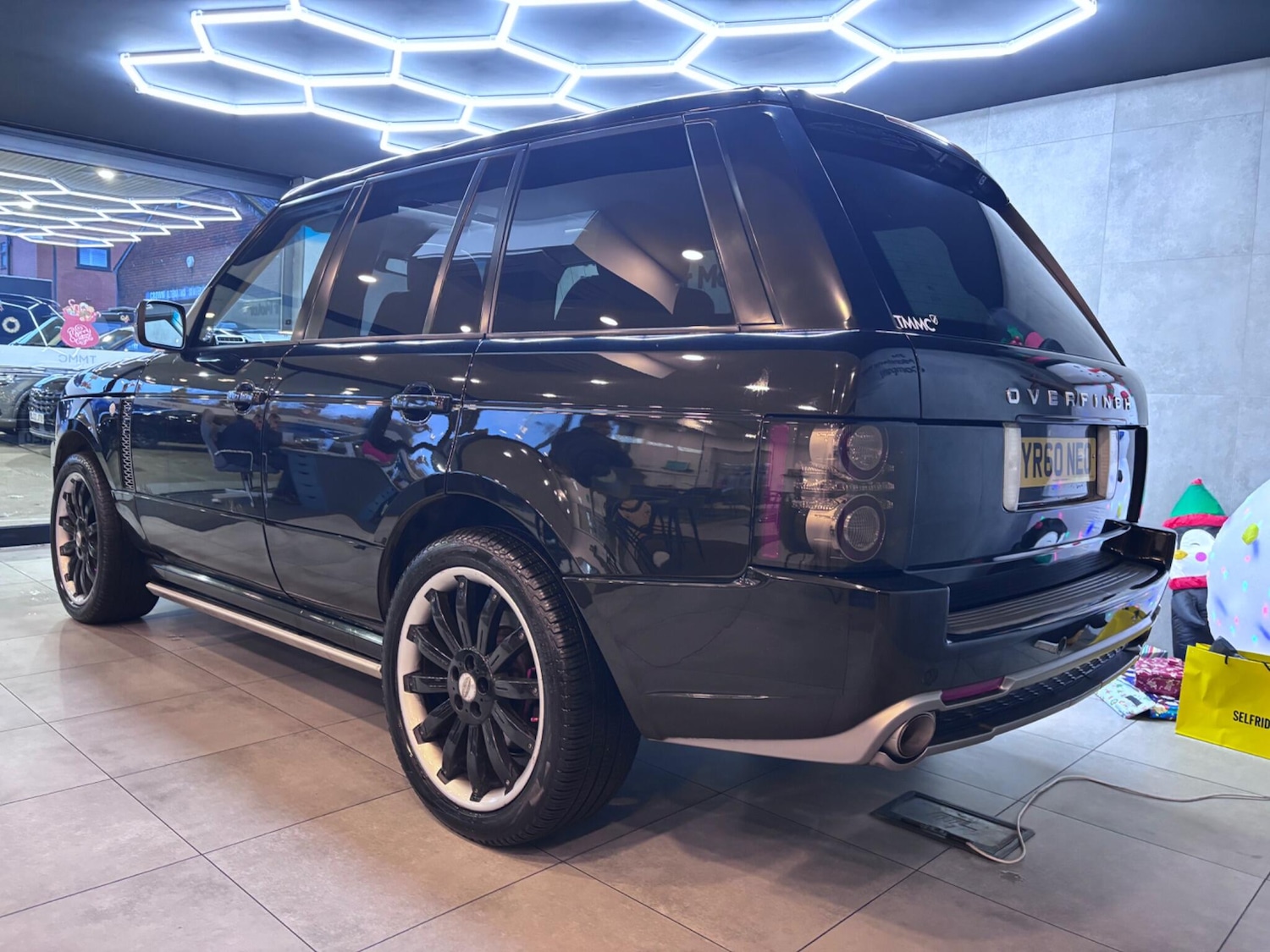 Used Land Rover Range Rover 2010 for sale - 77039832: Photo 8