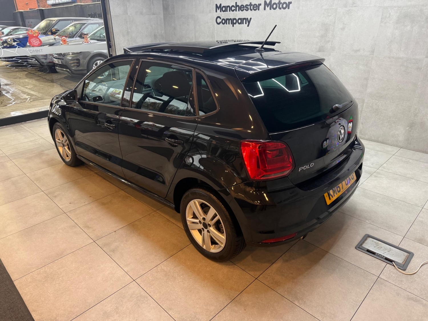 Used Volkswagen Polo 2017 for sale - 76729065: Photo 3