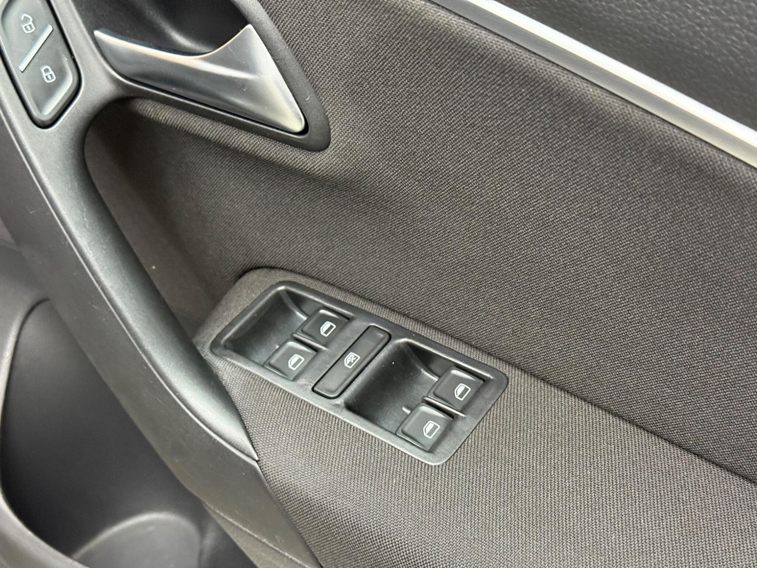 Used Volkswagen Polo 2017 for sale - 76729065: Photo 66