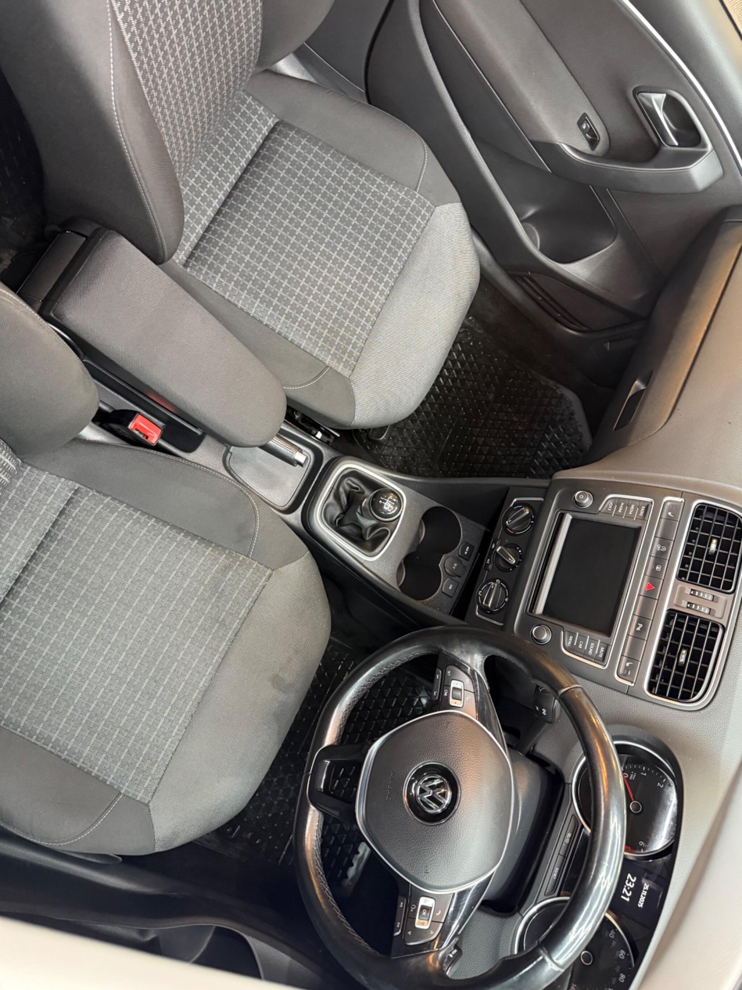 Used Volkswagen Polo 2017 for sale - 76729065: Photo 67