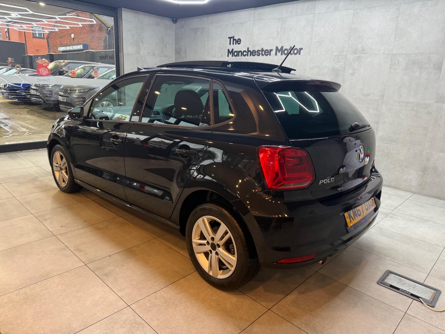 Used Volkswagen Polo 2017 for sale - 76729065: Photo 8