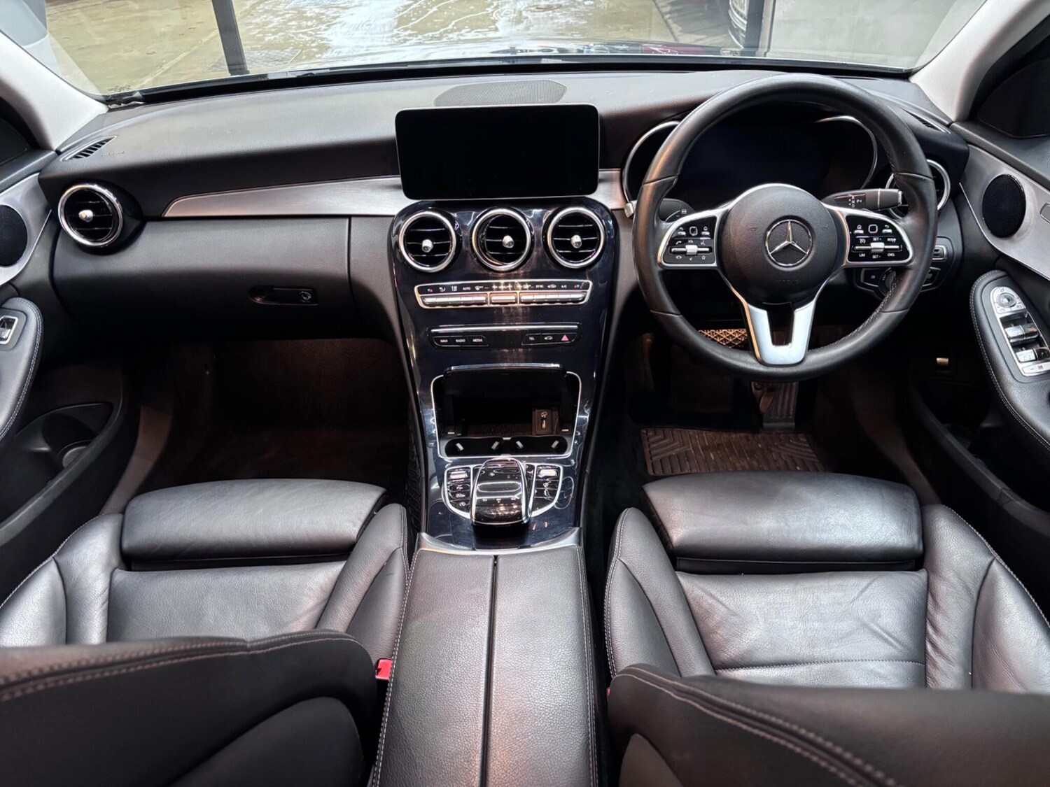 Used Mercedes-Benz C Class 2019 for sale - 77575169: Photo 14