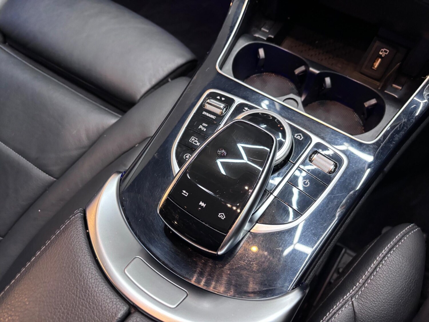 Used Mercedes-Benz C Class 2019 for sale - 77575169: Photo 20