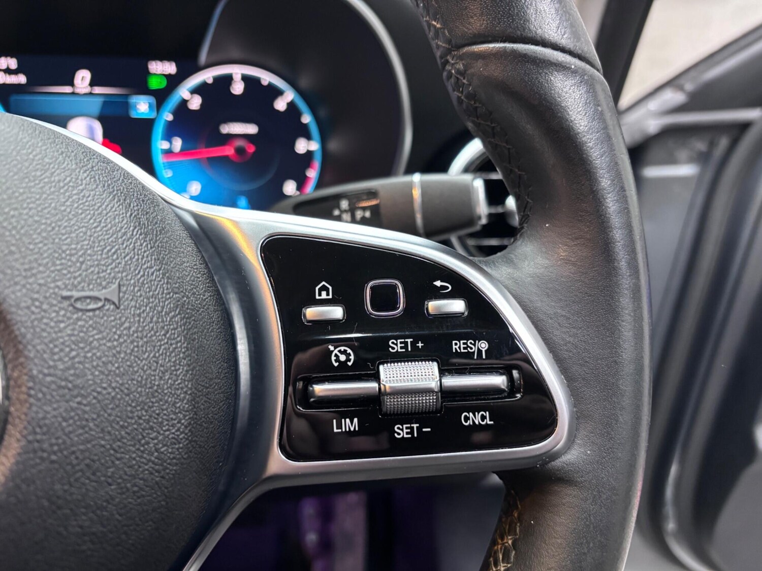 Used Mercedes-Benz C Class 2019 for sale - 77575169: Photo 29