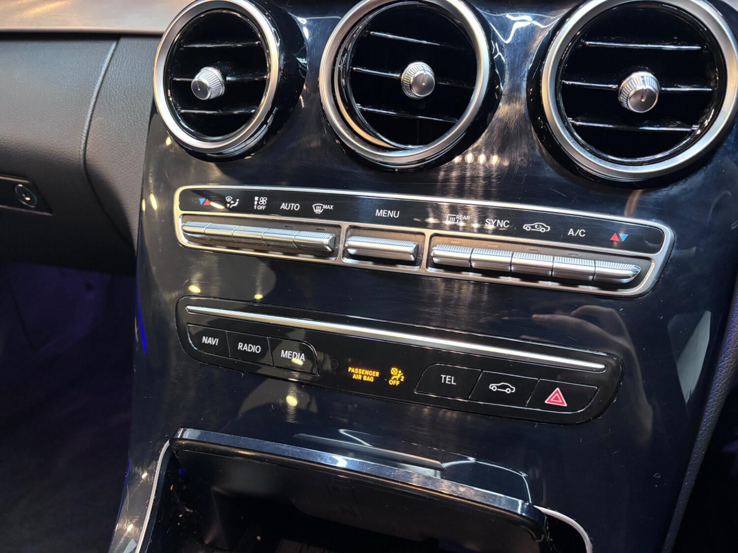 Used Mercedes-Benz C Class 2019 for sale - 77575169: Photo 72