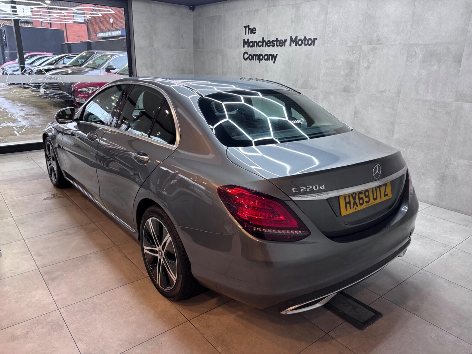 Used Mercedes-Benz C Class 2019 for sale - 77575169: Photo 9