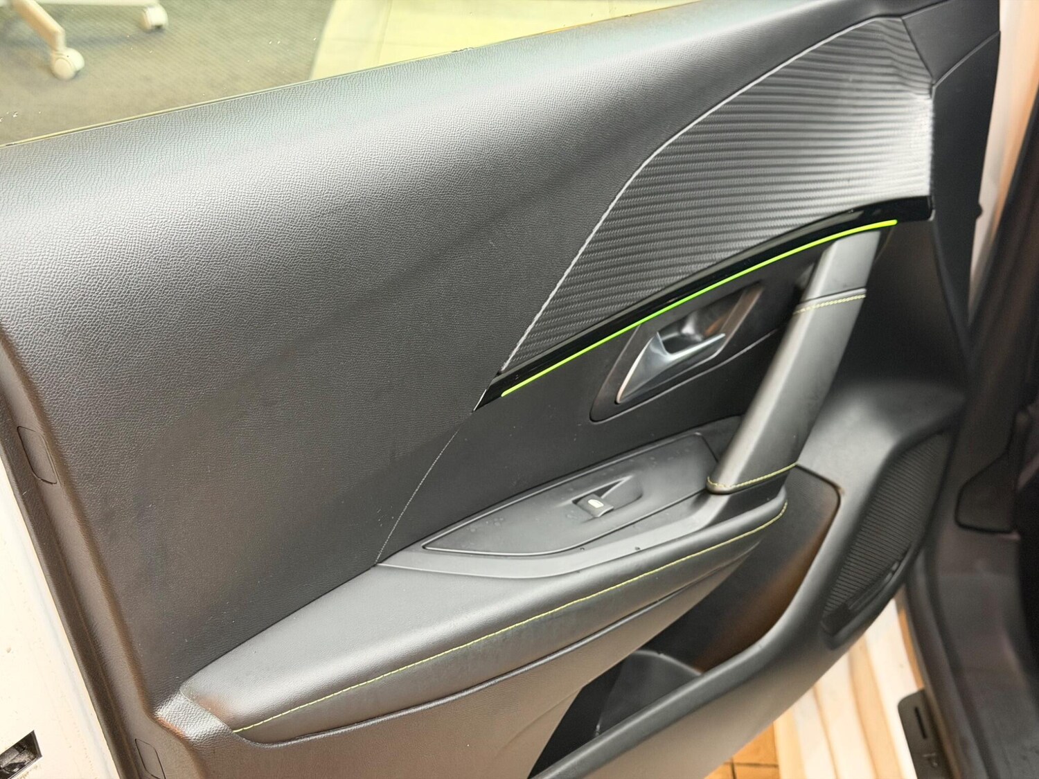 Used Peugeot 208 for sale - 77469195: Photo 27