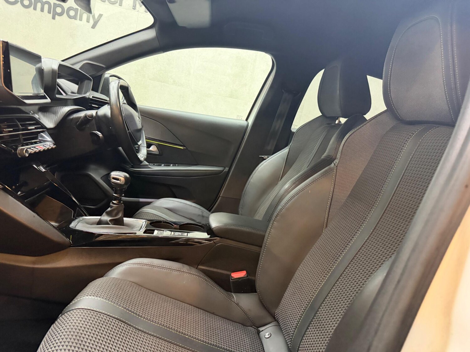 Used Peugeot 208 for sale - 77469195: Photo 33