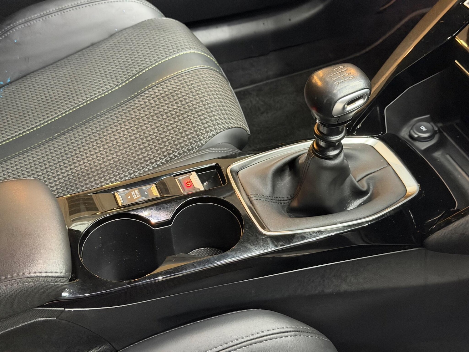 Used Peugeot 208 for sale - 77469195: Photo 9