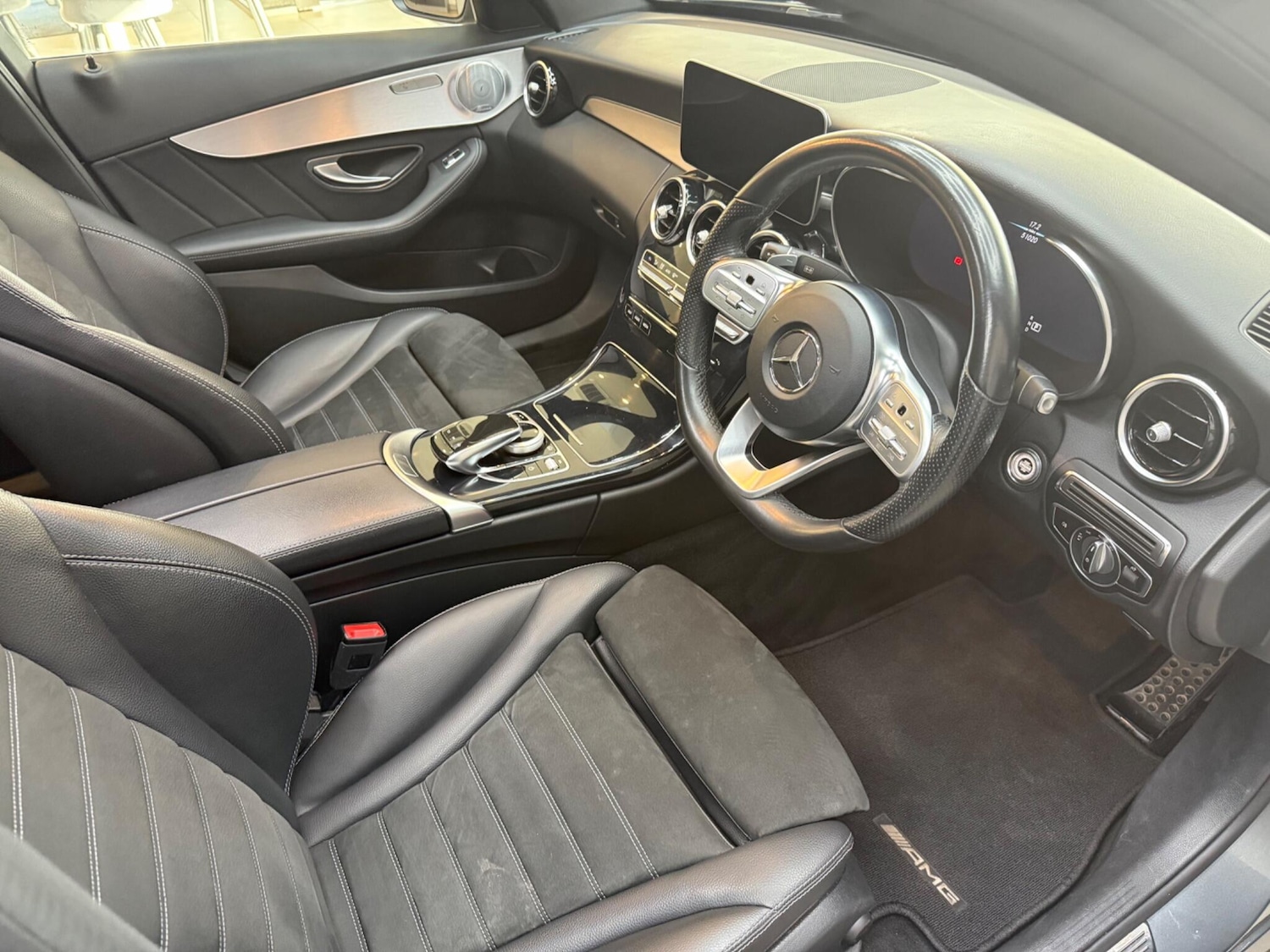Used Mercedes-Benz C Class 2019 for sale - 76361108: Photo 18