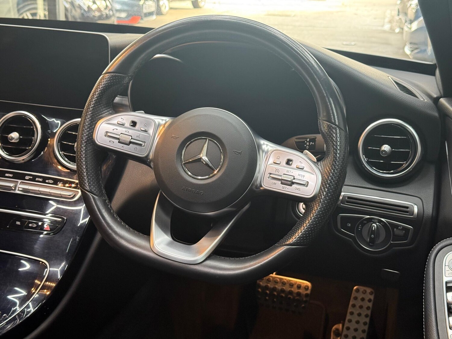 Used Mercedes-Benz C Class 2019 for sale - 76361108: Photo 43