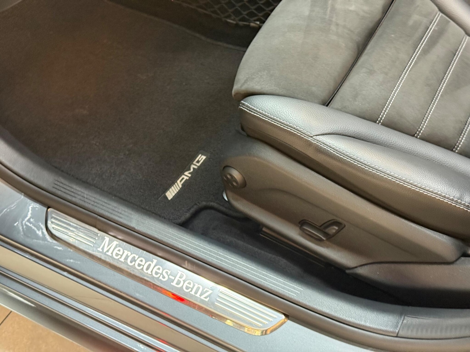Used Mercedes-Benz C Class 2019 for sale - 76361108: Photo 46