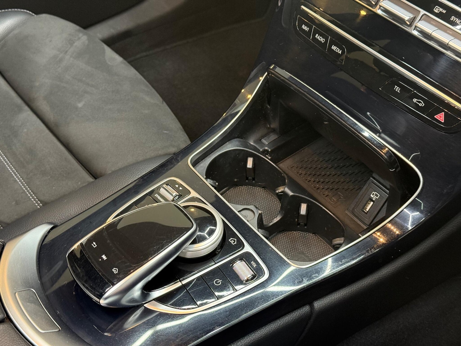 Used Mercedes-Benz C Class 2019 for sale - 76361108: Photo 9