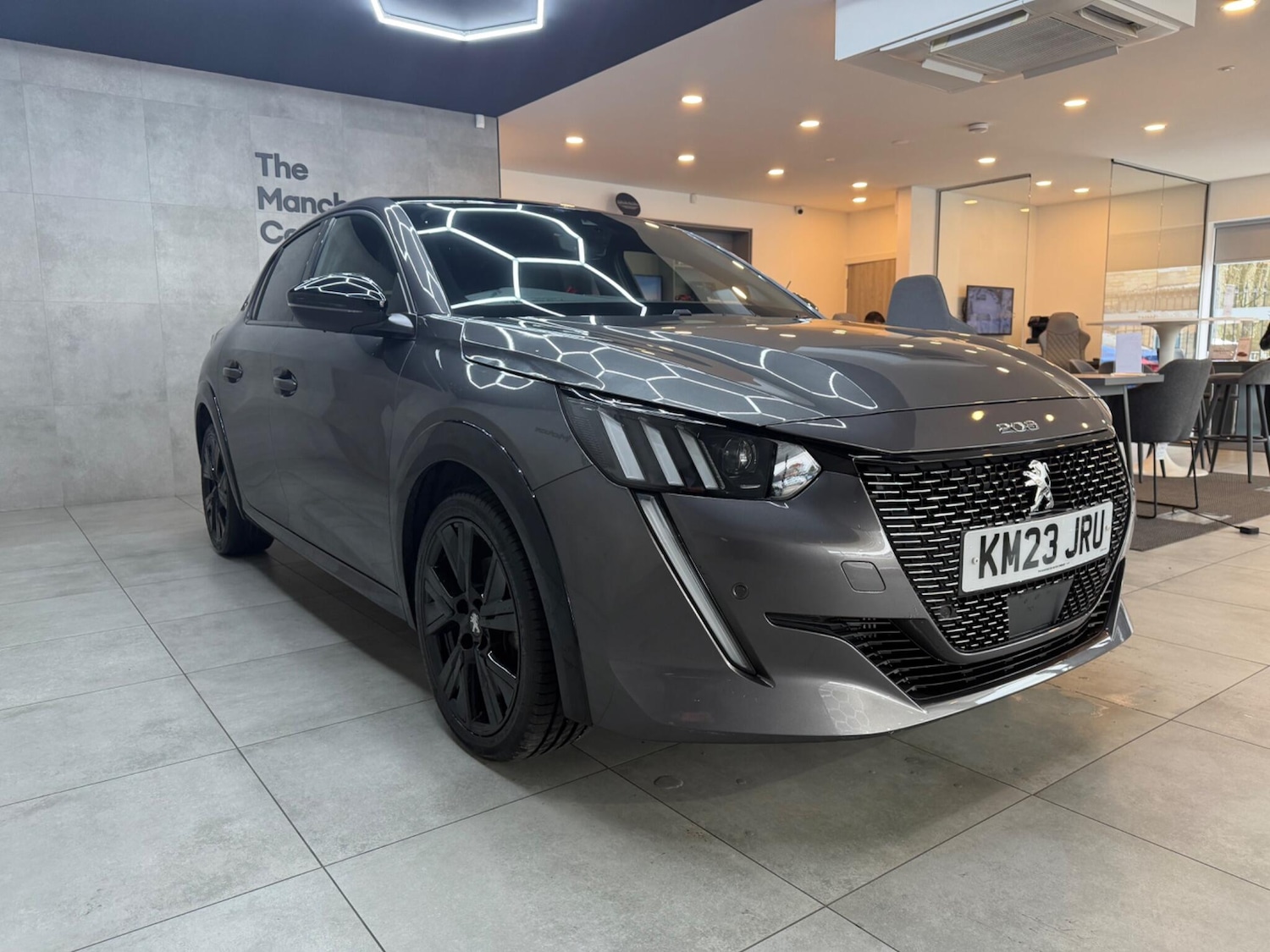 Used Peugeot 208 for sale - 78135567: Photo 2