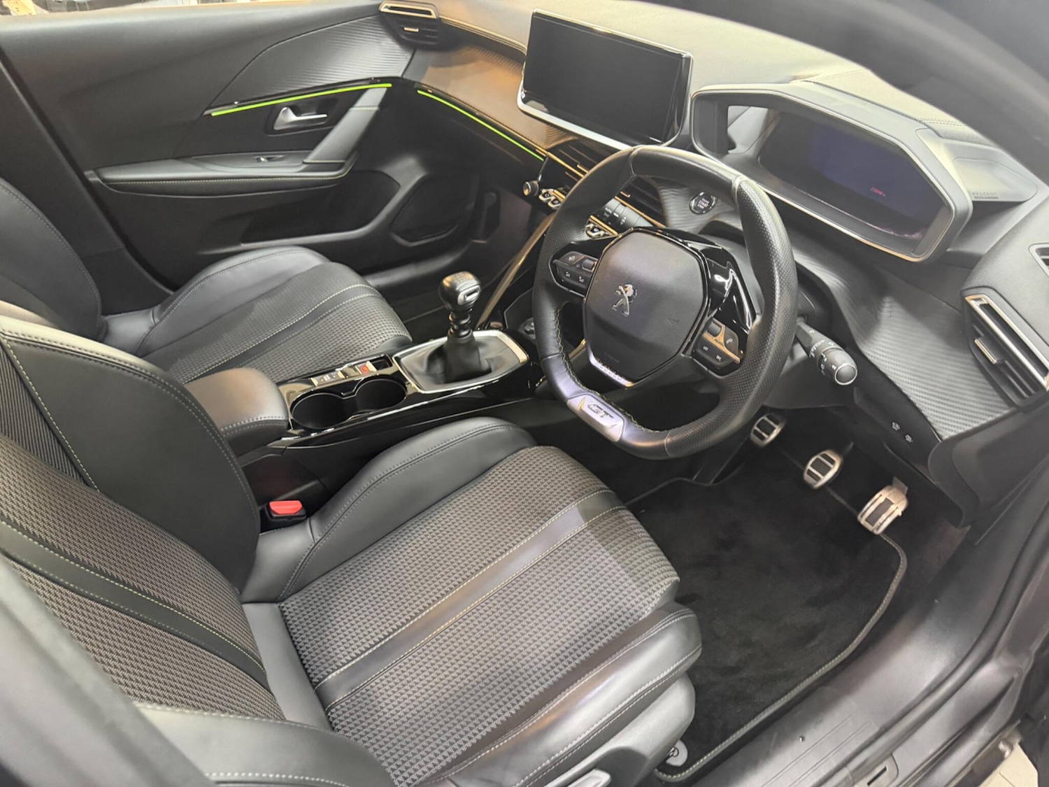 Used Peugeot 208 for sale - 78135567: Photo 23