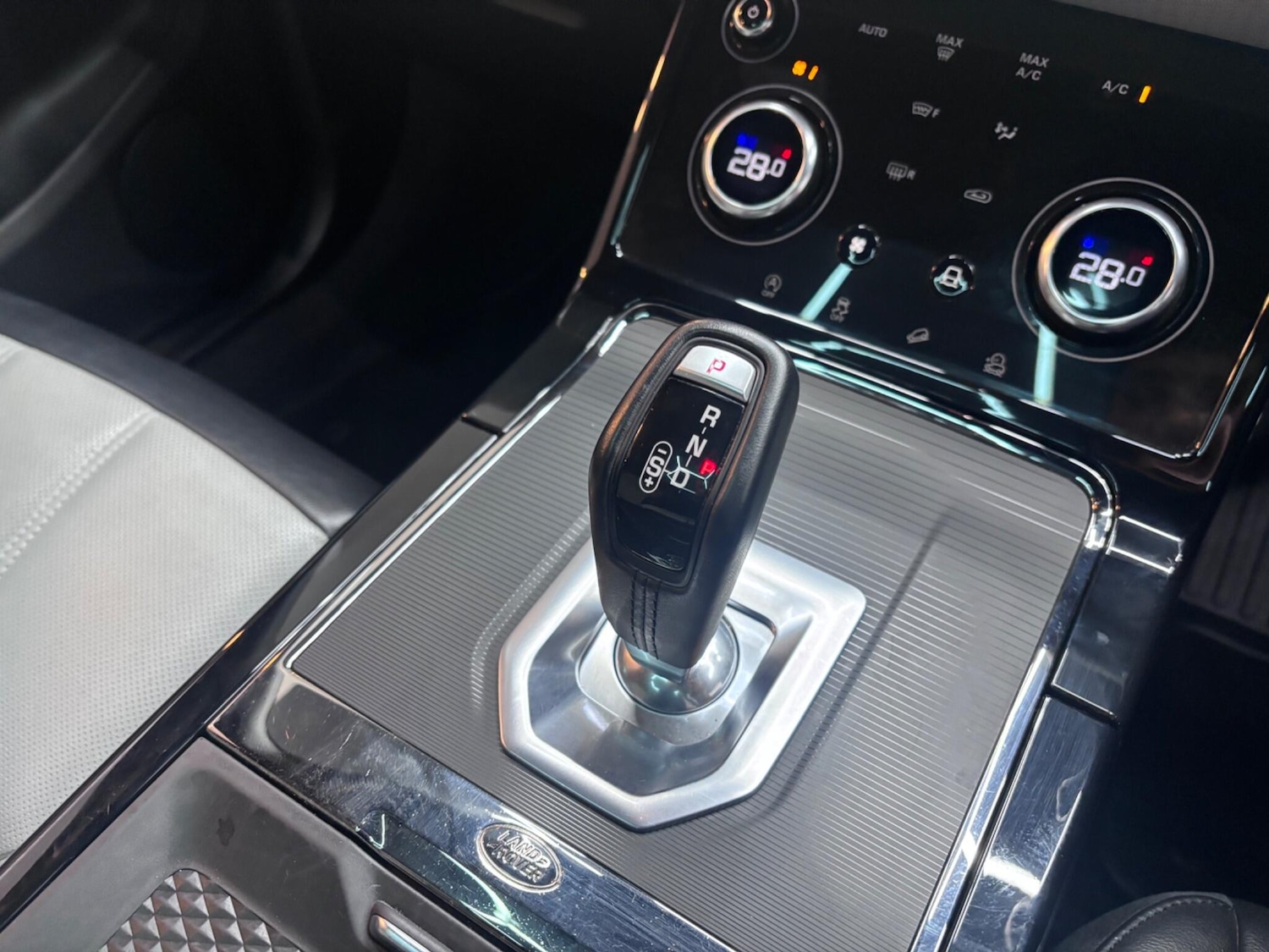 Used Land Rover Range Rover Evoque 2019 for sale - 76440984: Photo 22