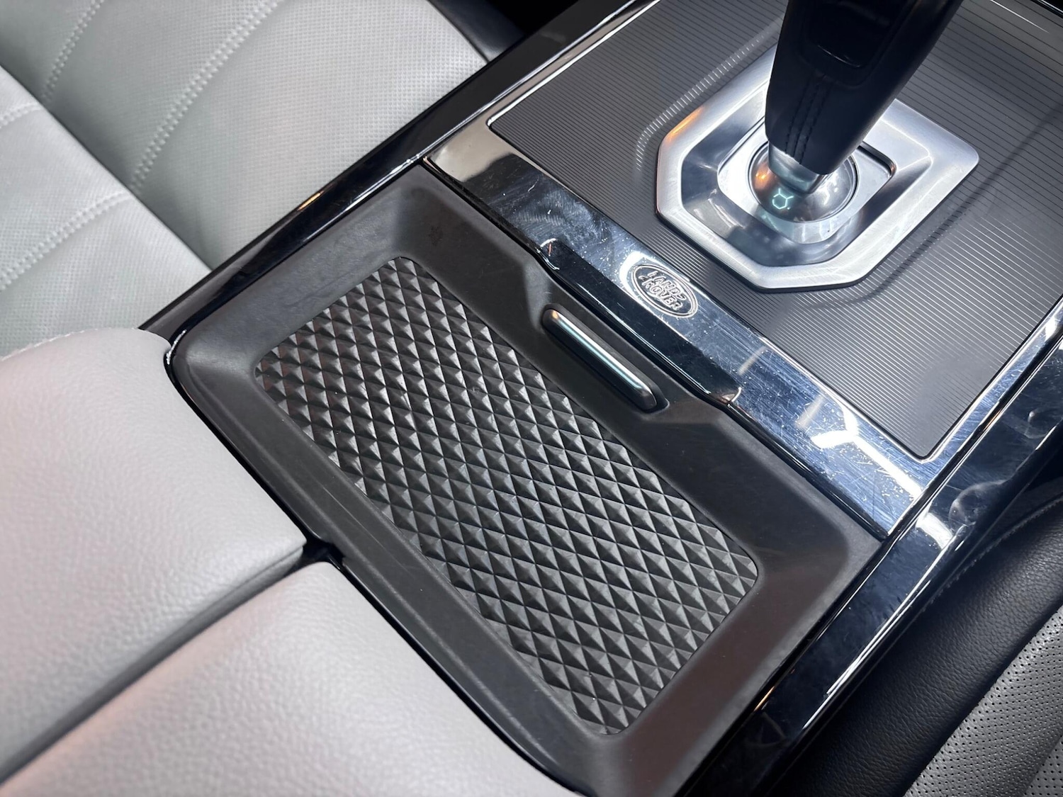 Used Land Rover Range Rover Evoque 2019 for sale - 76440984: Photo 70