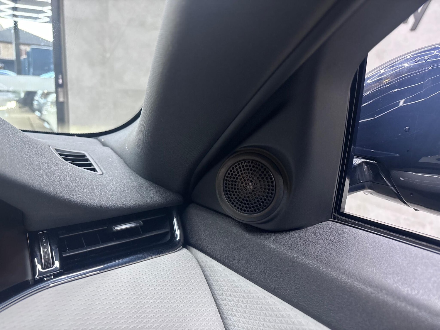 Used Land Rover Range Rover Evoque 2019 for sale - 76440984: Photo 71