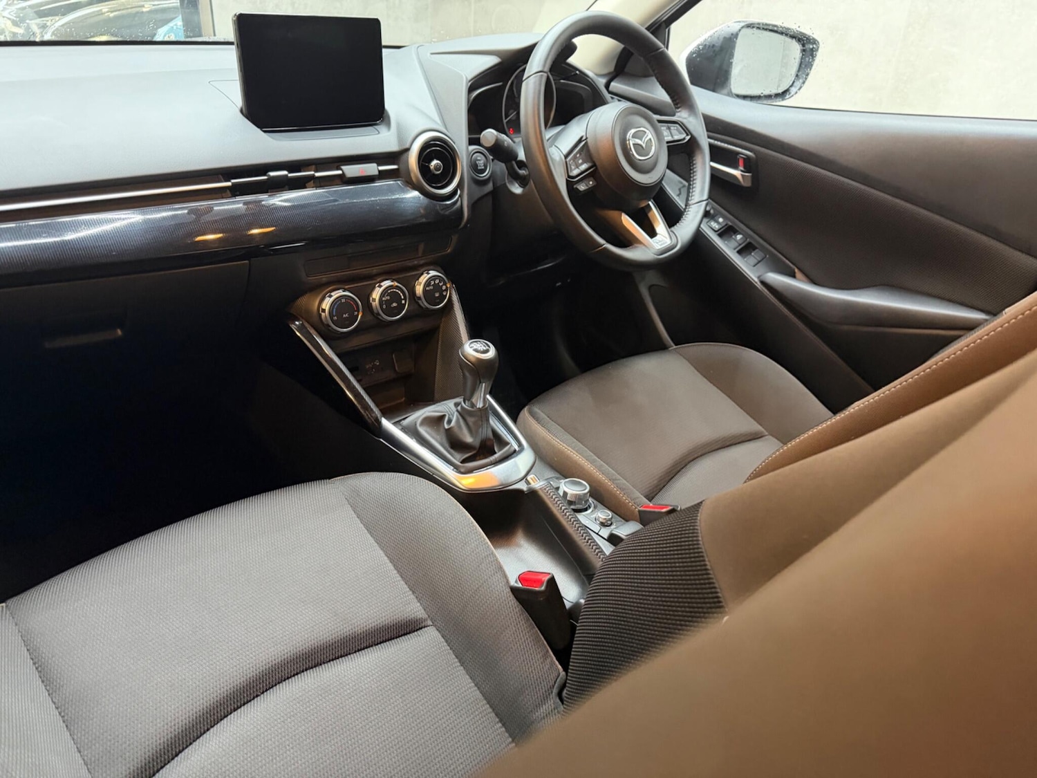 Used Mazda Mazda2 2023 for sale - 77696839: Photo 18