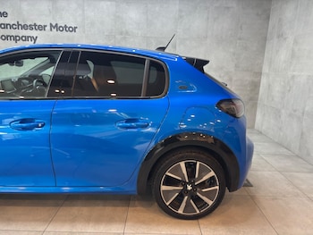 Used Peugeot E-208 2020 for sale - 78842298: Photo