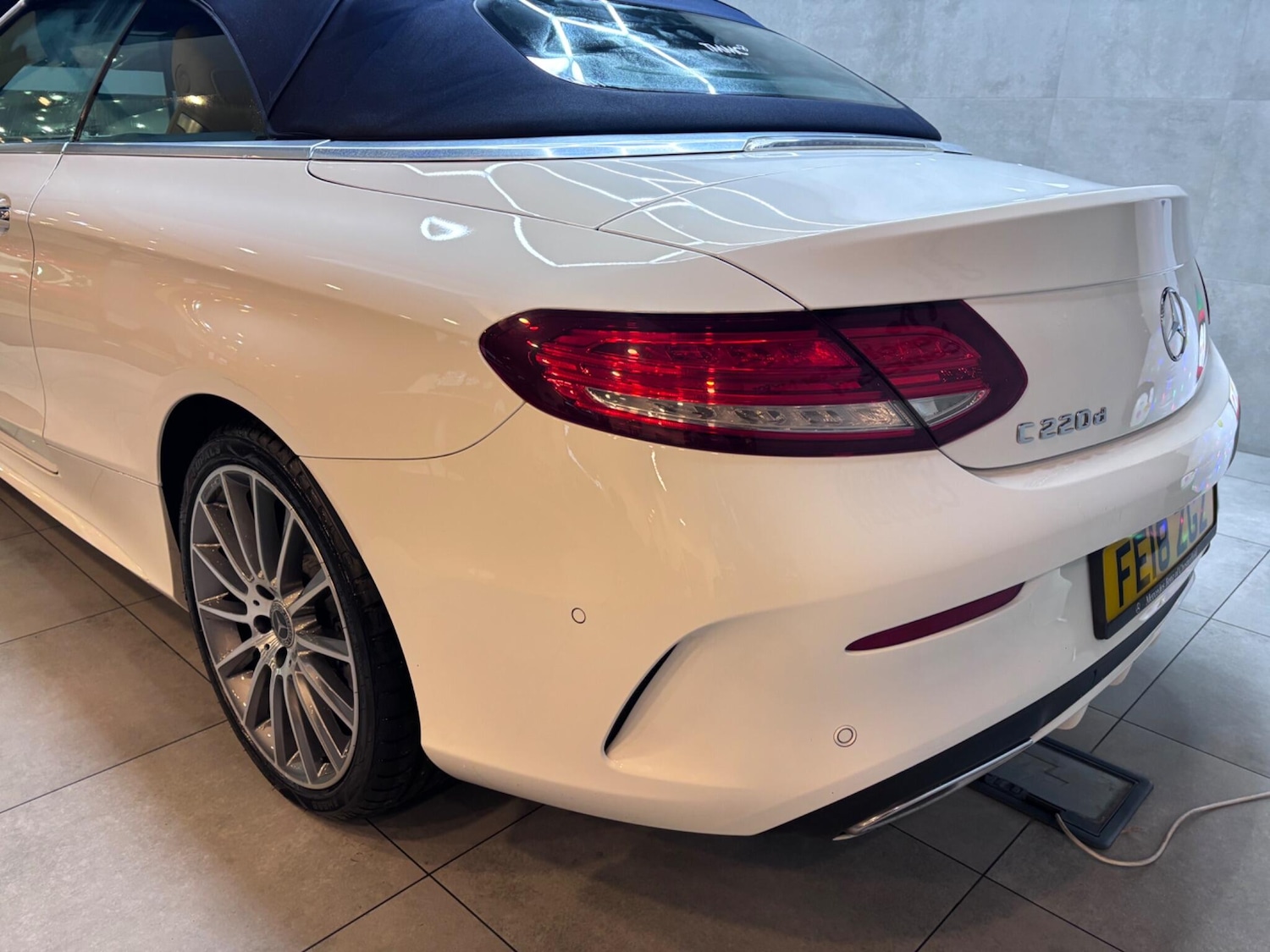 Used Mercedes-Benz C Class 2018 for sale - 76607588: Photo 19