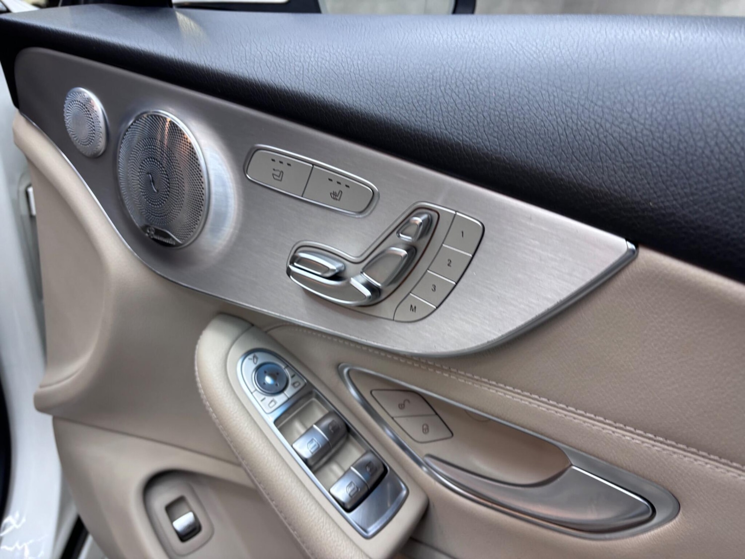 Used Mercedes-Benz C Class 2018 for sale - 76607588: Photo 27