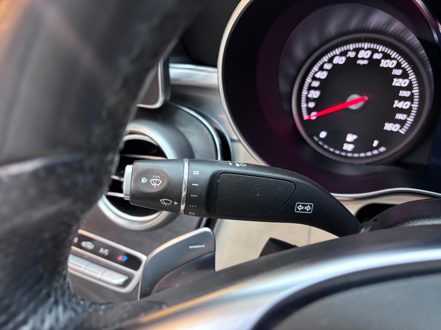 Used Mercedes-Benz C Class 2018 for sale - 76607588: Photo 31