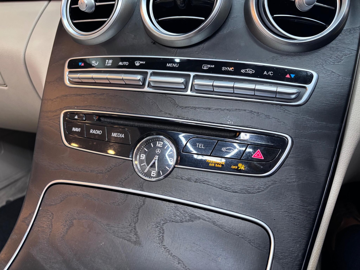 Used Mercedes-Benz C Class 2018 for sale - 76607588: Photo 37