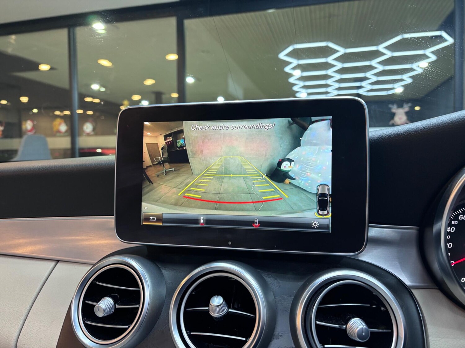 Used Mercedes-Benz C Class 2018 for sale - 76607588: Photo 50