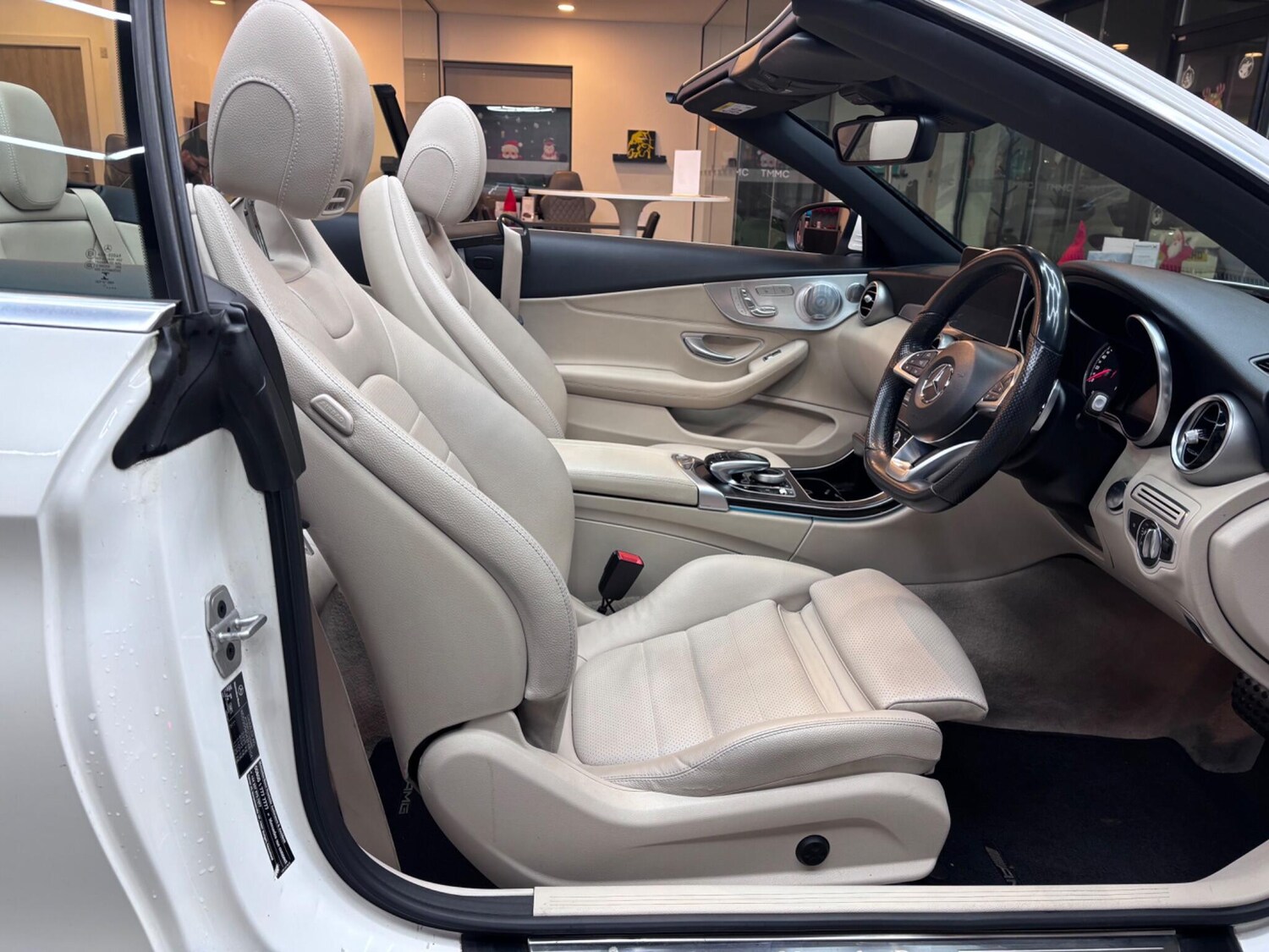 Used Mercedes-Benz C Class 2018 for sale - 76607588: Photo 72