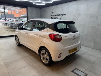 Used Hyundai i10 2022 for sale - 77484612: Photo