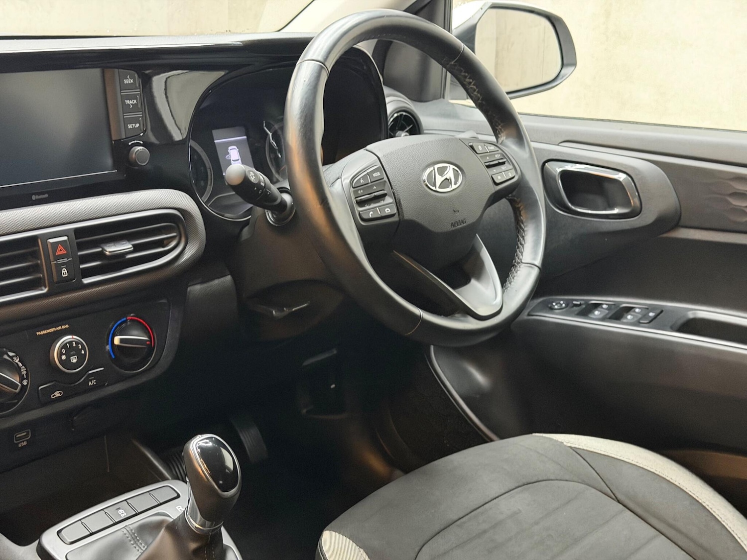 Used Hyundai i10 for sale - 77484612: Photo 43