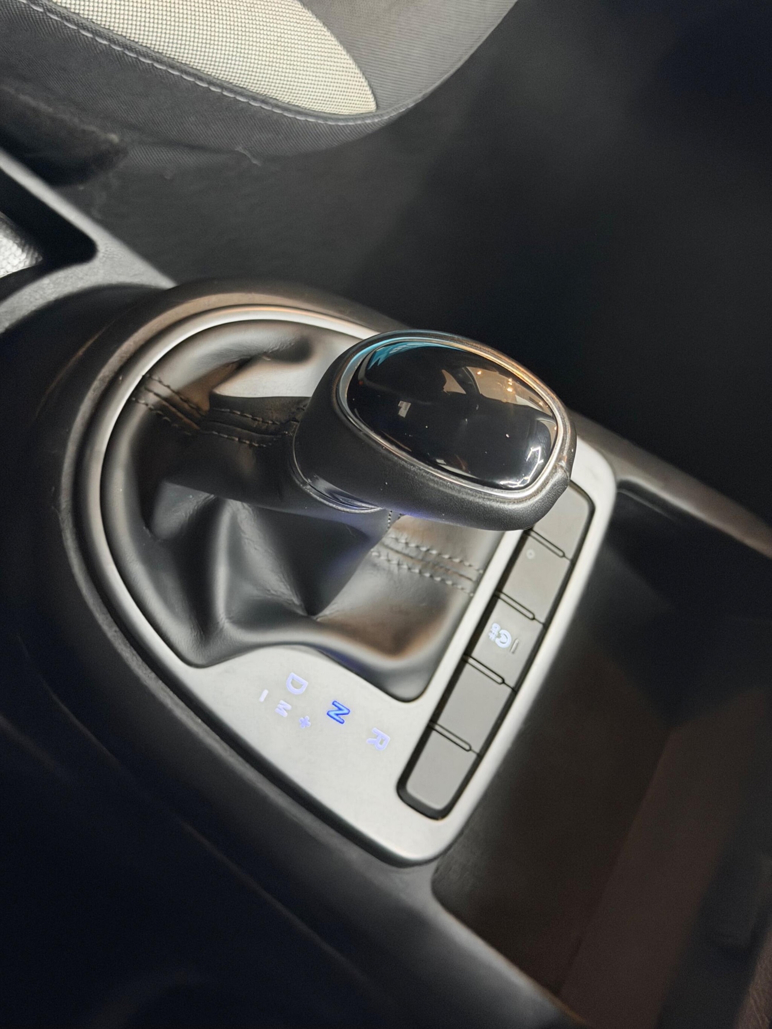 Used Hyundai i10 for sale - 77484612: Photo 6